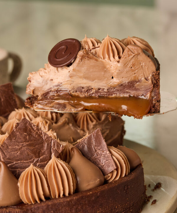 Tarta de Caramelo y Texturas de Chocolate